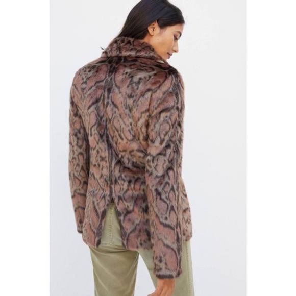ANTHROPOLOGIE Unreal Fur Leopard Print Blazer - Picture 3 of 5